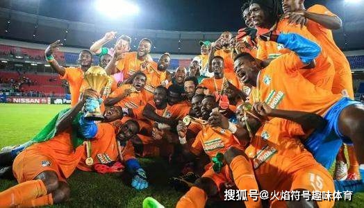 足球历史个人能力排行_足球队的历史和优势_历史最好的足球队员